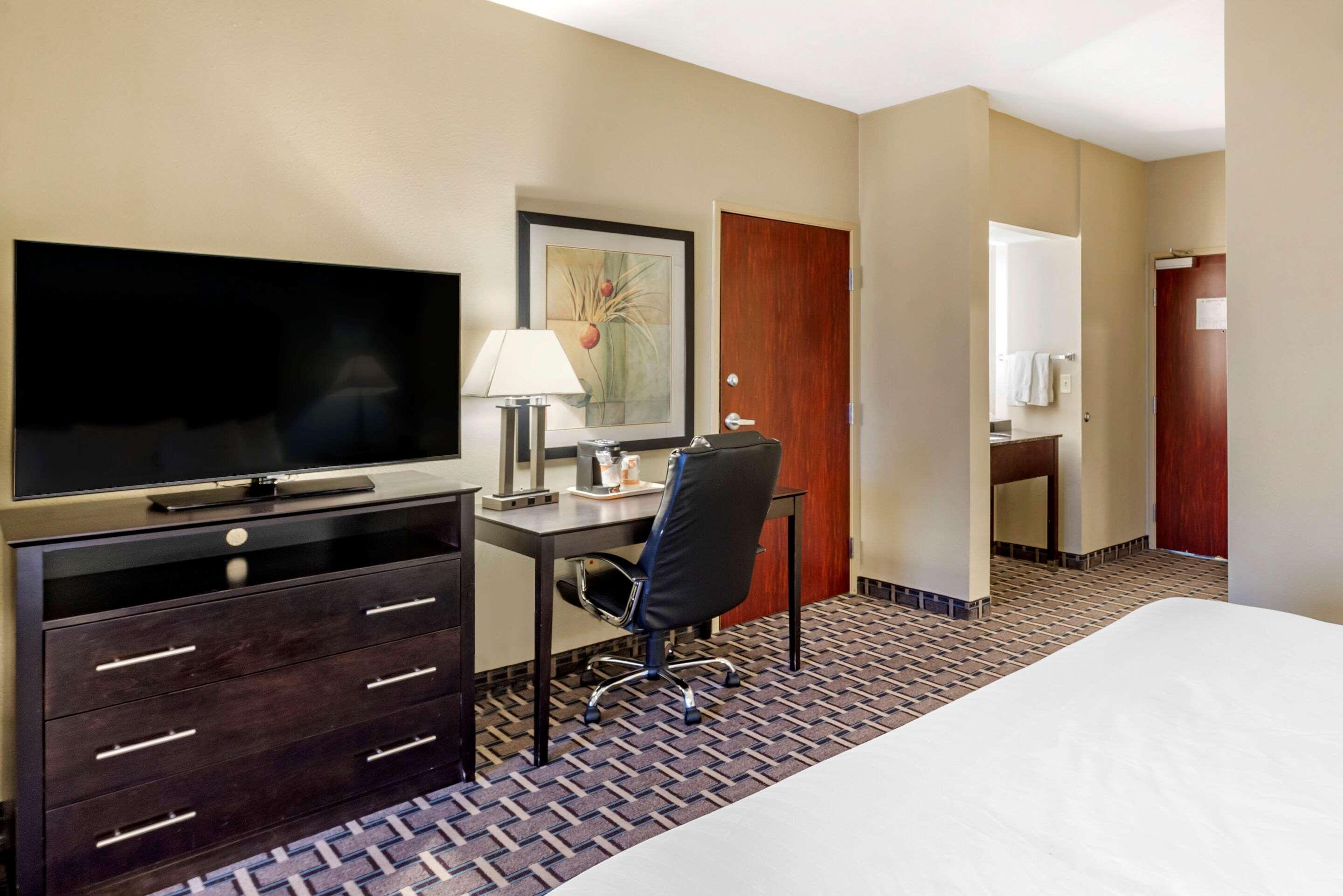 Comfort Suites Clovis Esterno foto