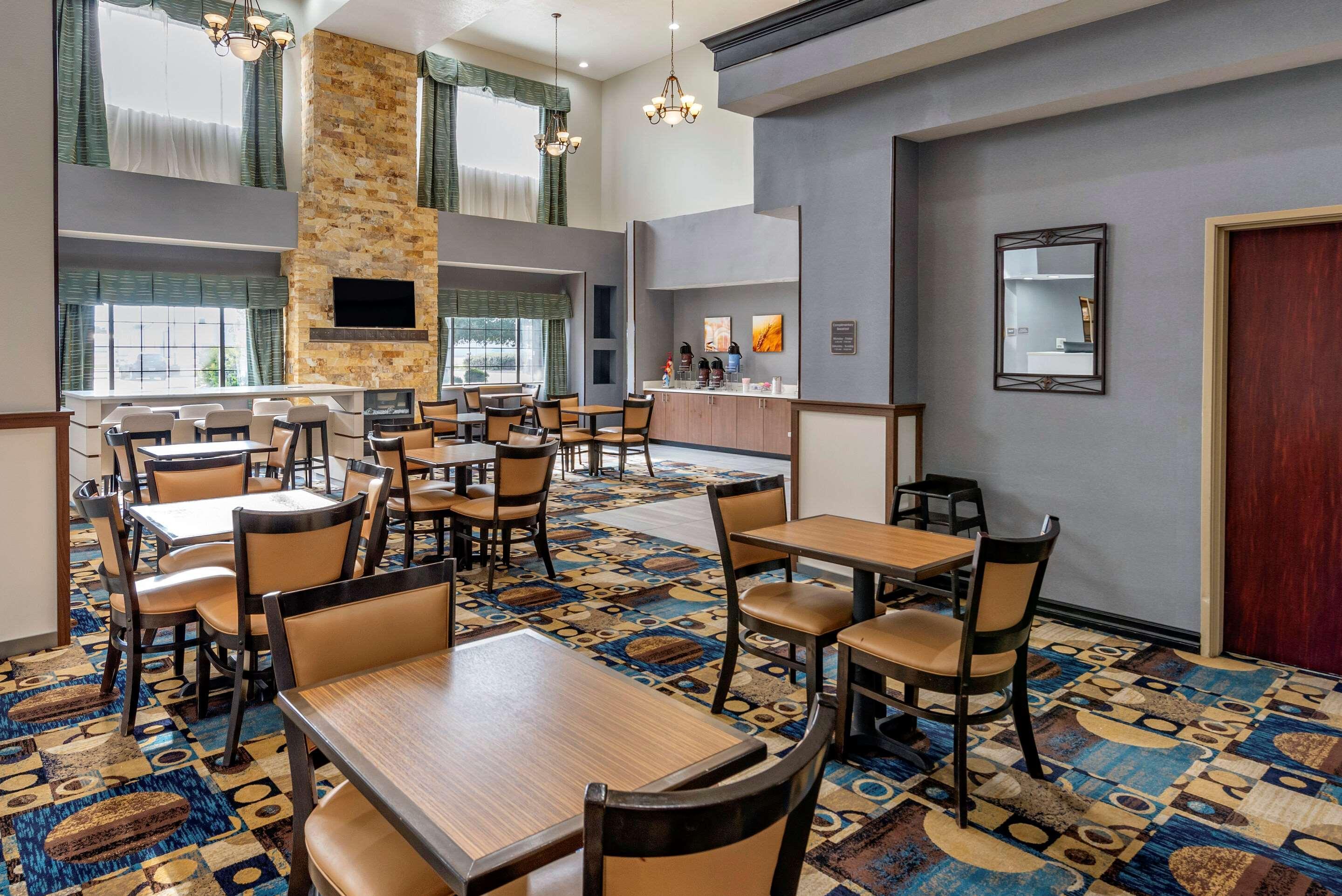 Comfort Suites Clovis Esterno foto