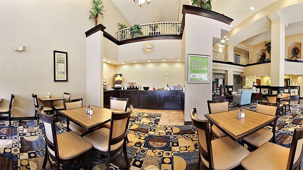 Comfort Suites Clovis Esterno foto